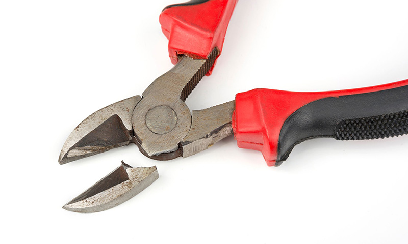 pliers